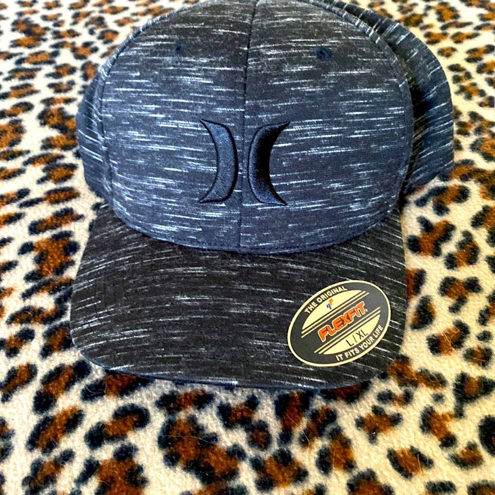 Hurley flex fit hat